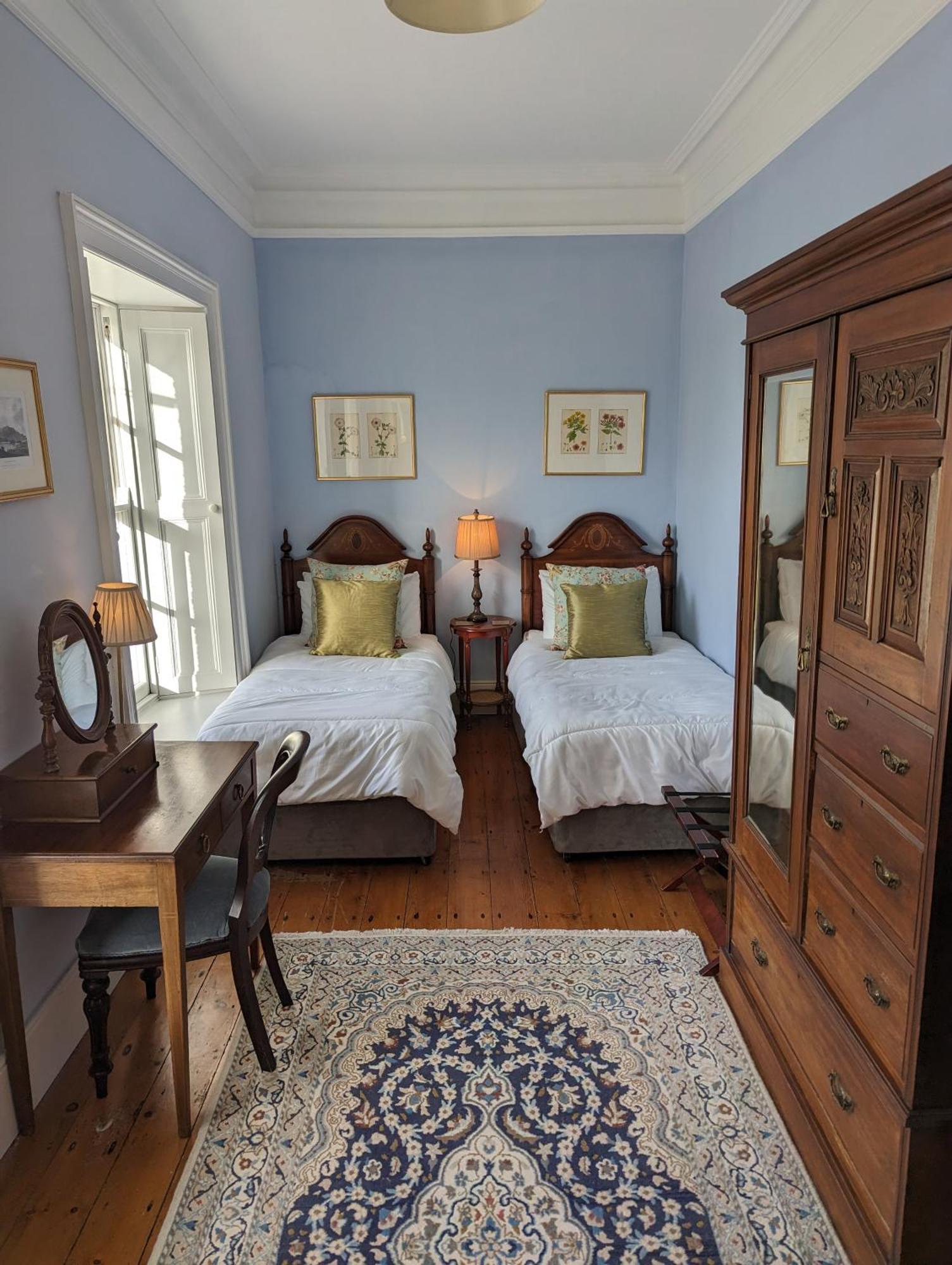 Inchiquin House, Period Home In The Heart Of The Burren Corofin  Экстерьер фото